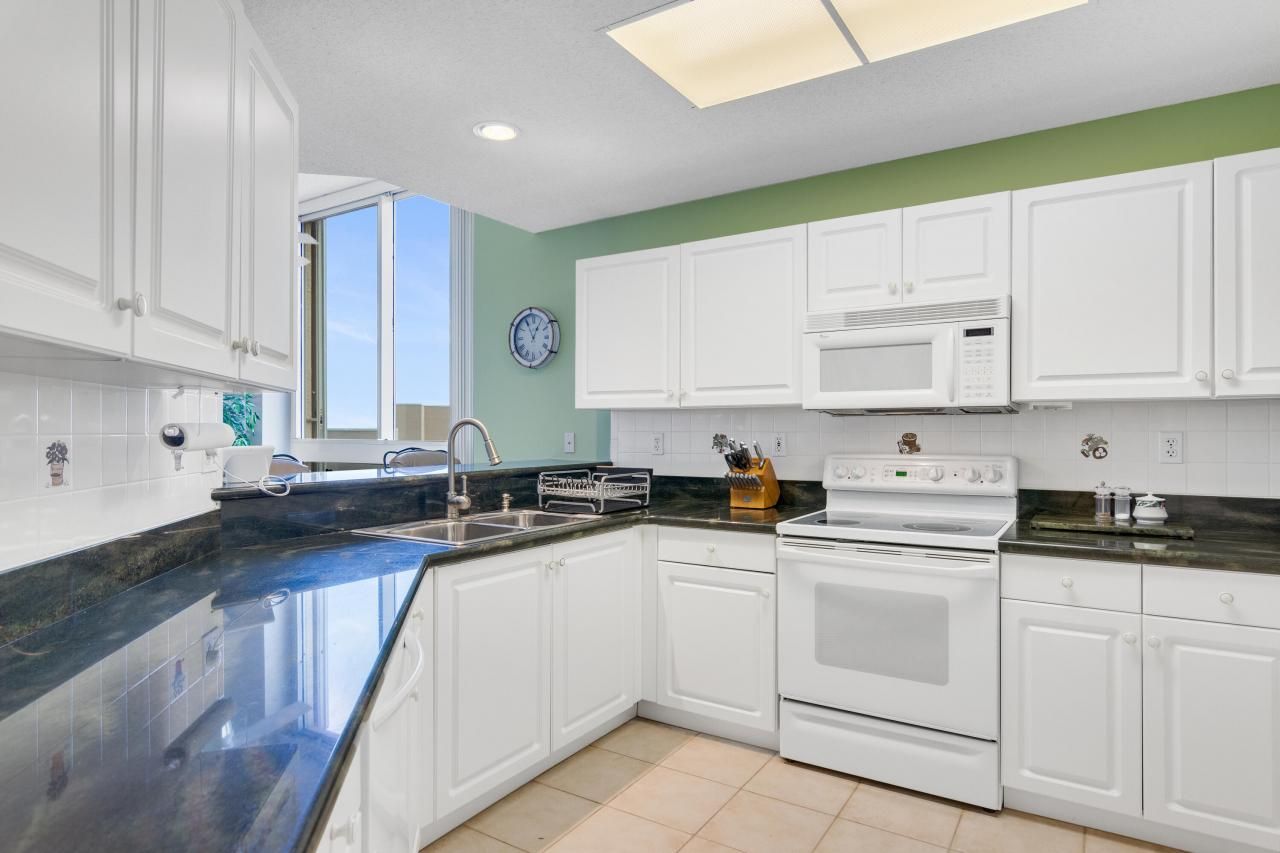 3880 N Hwy A1a, Unit 1105, Hutchinson Island, FL 34949 Photo