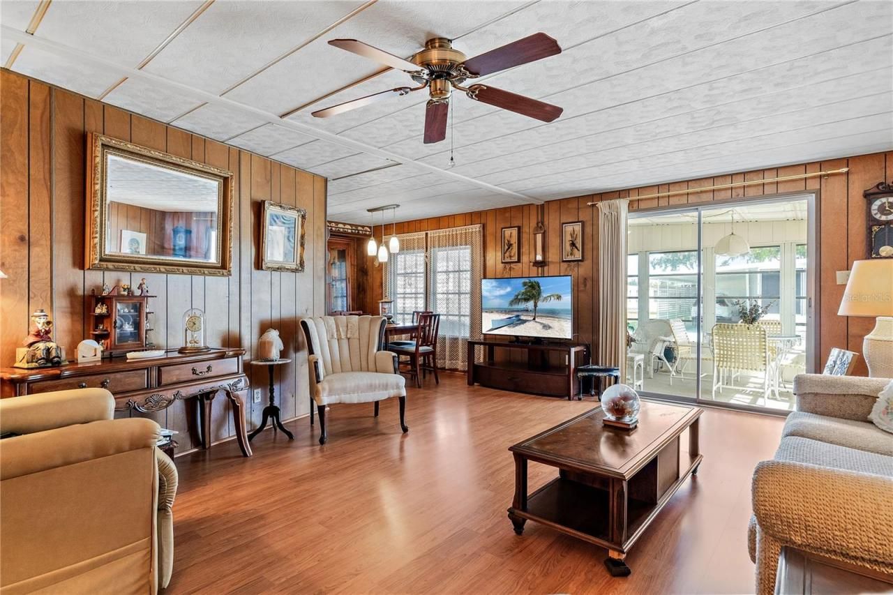 3410 Spanish Oak Terrace, Sarasota, FL 34237 Photo