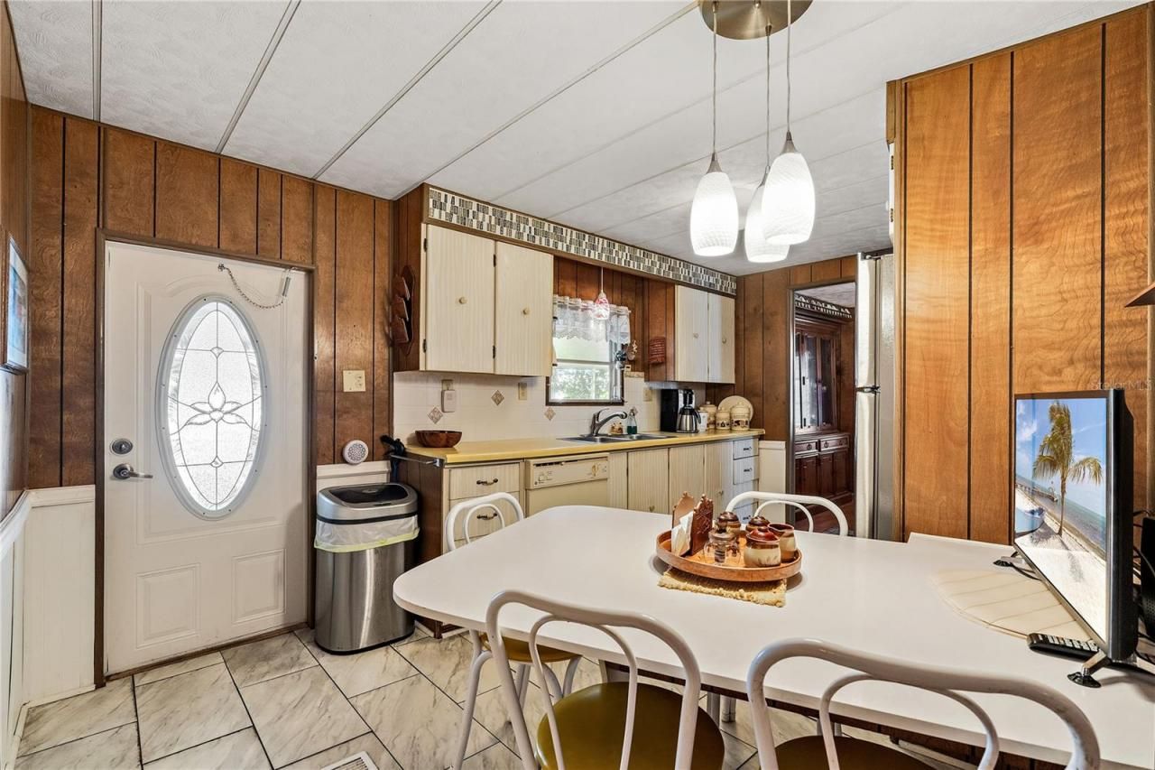 3410 Spanish Oak Terrace, Sarasota, FL 34237 Photo