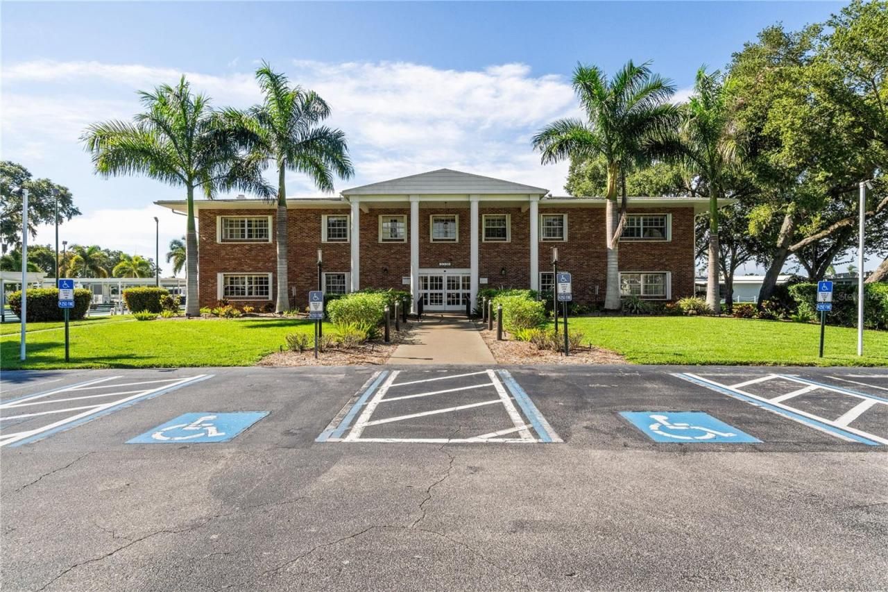 3410 Spanish Oak Terrace, Sarasota, FL 34237 Photo