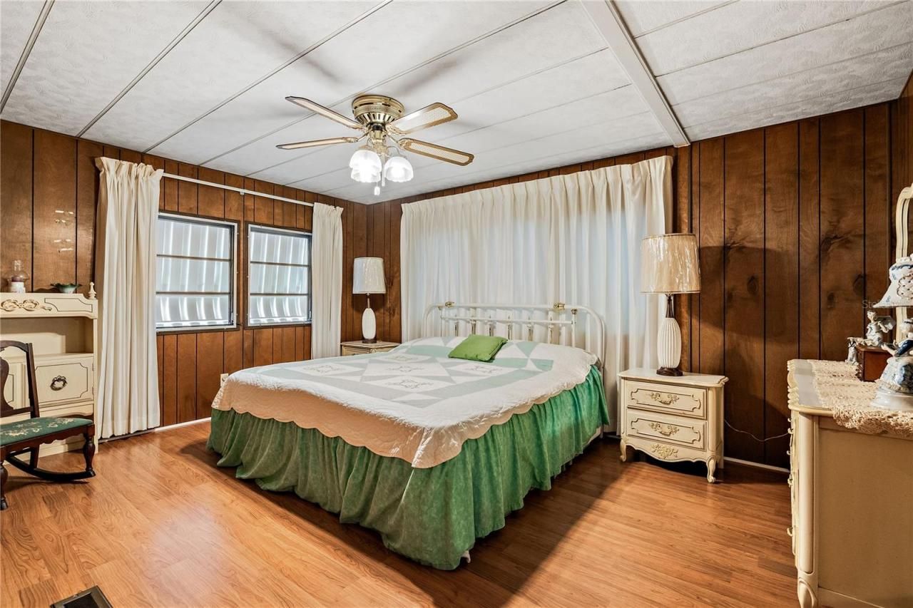 3410 Spanish Oak Terrace, Sarasota, FL 34237 Photo