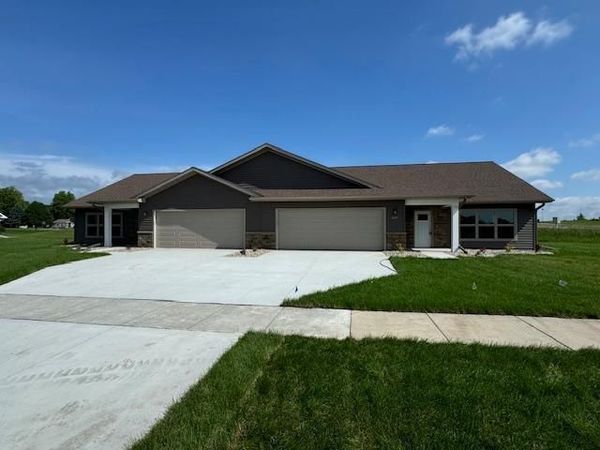2218 Red Bird Lane, Fairmont, MN 56031