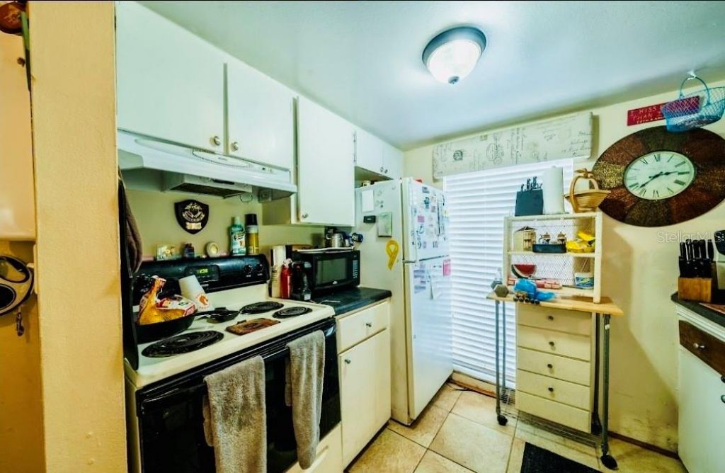 5050 74th Street N, Unit 1, Saint Petersburg, FL 33709 Photo
