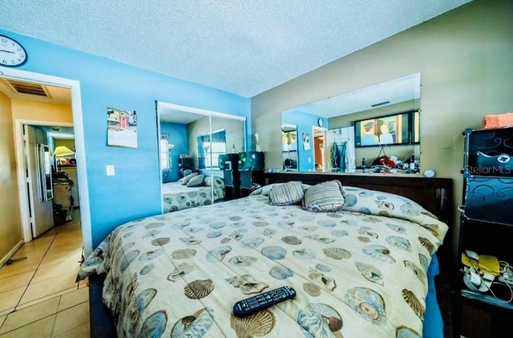 5050 74th Street N, Unit 1, Saint Petersburg, FL 33709 Photo