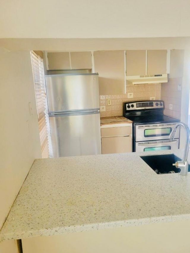 5050 74th Street N, Unit 1, Saint Petersburg, FL 33709 Photo