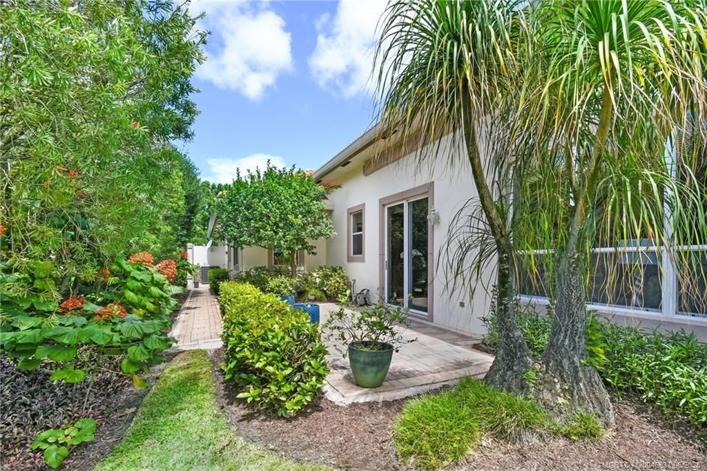 1572 SE Cypress Glen Way, Stuart, FL 34997 Photo