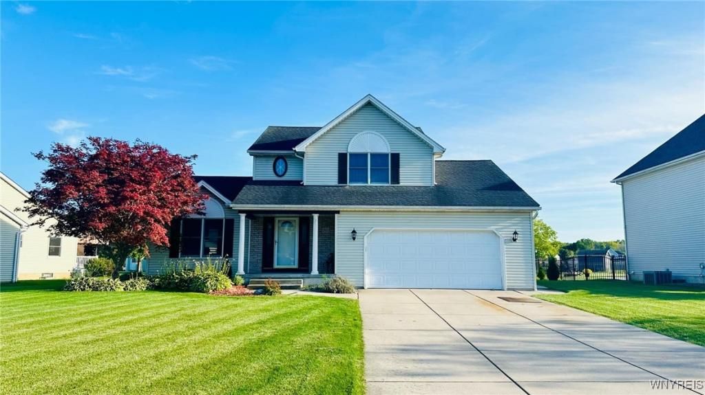 2800 Driftwood Drive, Niagara Falls, NY 14304 Main Photo