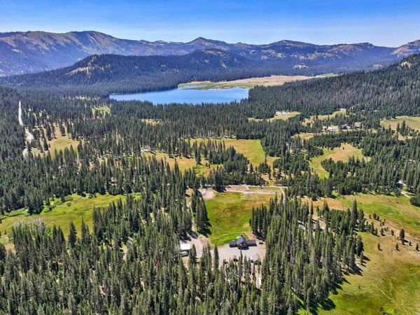 804 Fiberboard Road, Sierraville, CA 96126