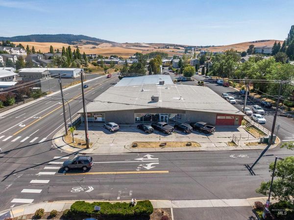 105 Lauder/1500 Levick, Moscow, ID 83843