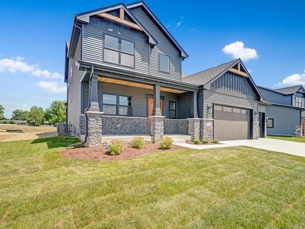 1660 Forest Ridge Drive, Valparaiso, IN 46385