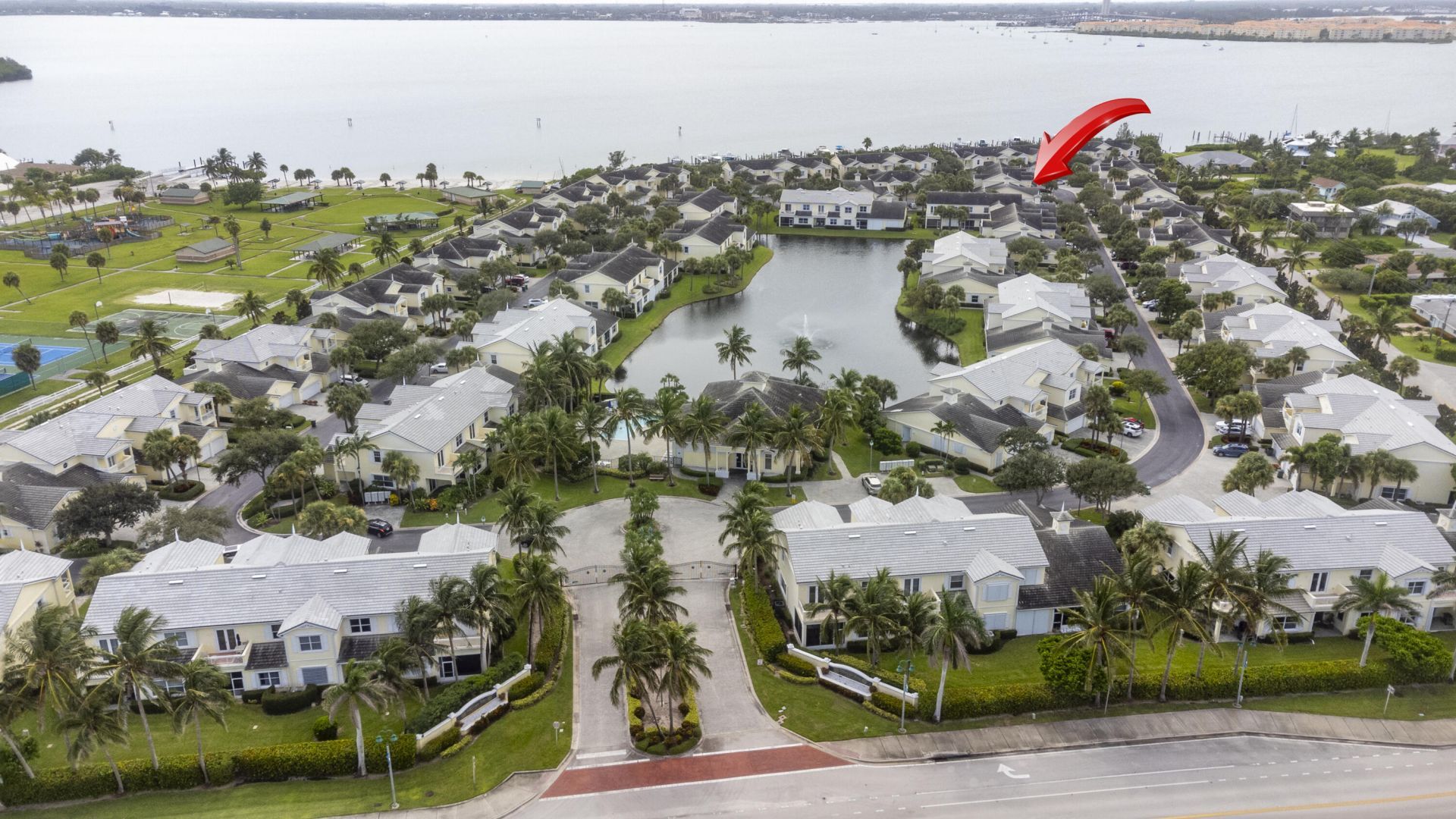 803 Mariner Bay Boulevard, Fort Pierce, FL 34949 Photo