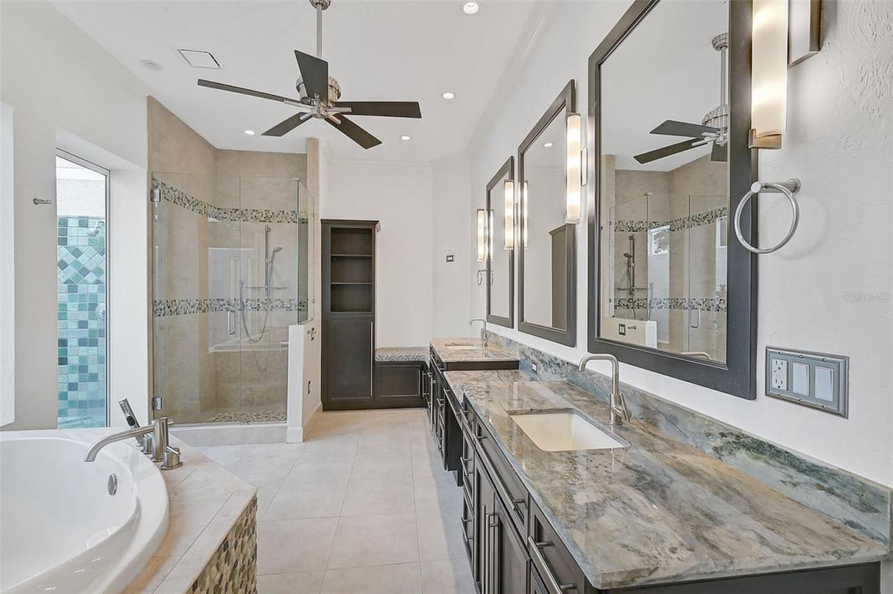 909 Macewen Drive, Osprey, FL 34229 Photo