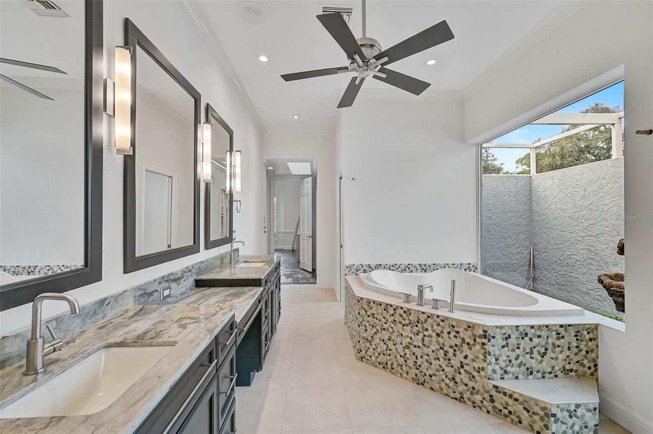 909 Macewen Drive, Osprey, FL 34229 Photo