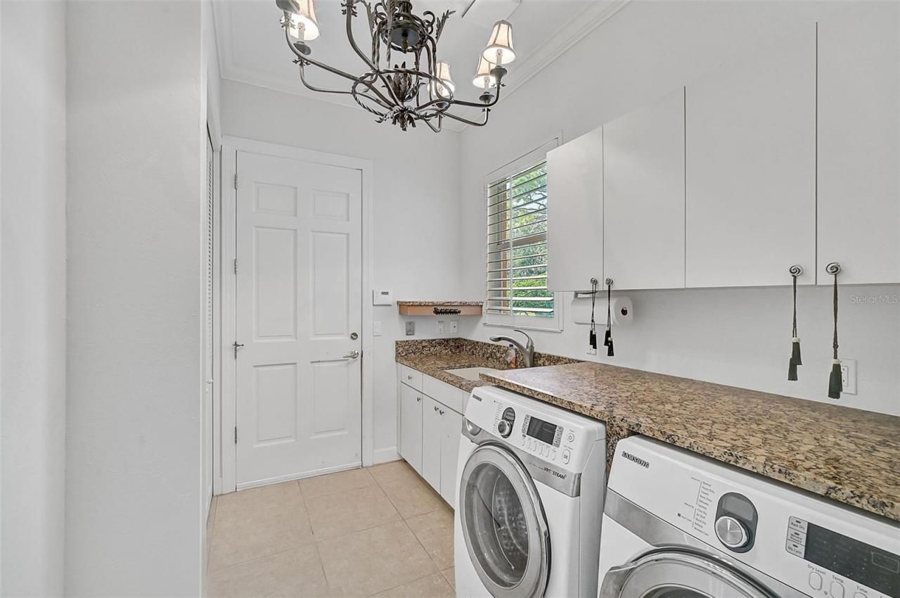 909 Macewen Drive, Osprey, FL 34229 Photo