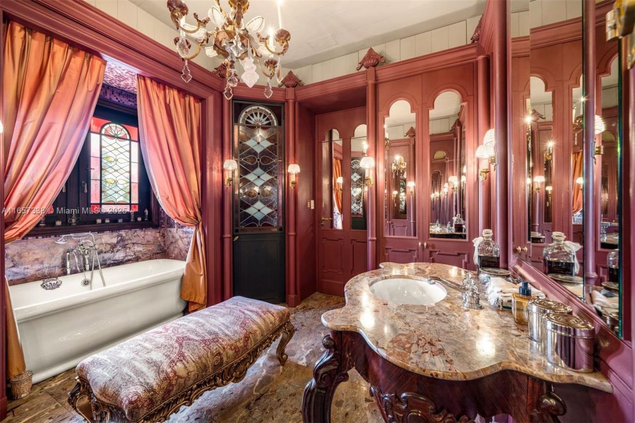 230 Harbor Drive, Key Biscayne, FL 33149 Photo