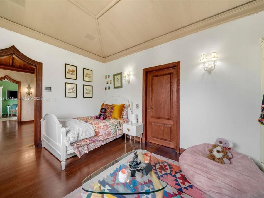 Property Image 44