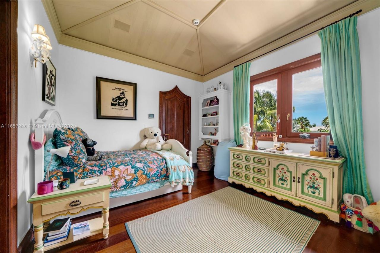 230 Harbor Drive, Key Biscayne, FL 33149 Photo