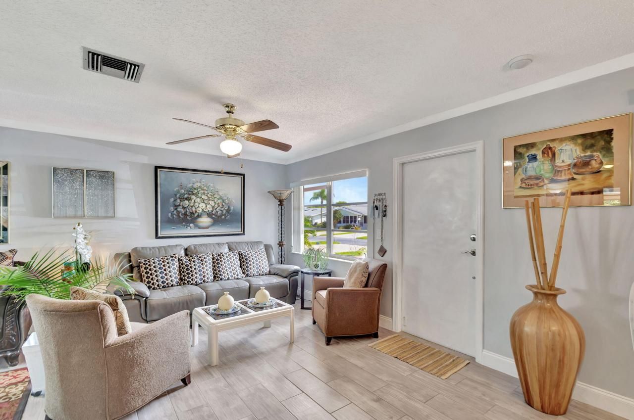 3411 Christopher Street, West Palm Beach, FL 33417 Photo