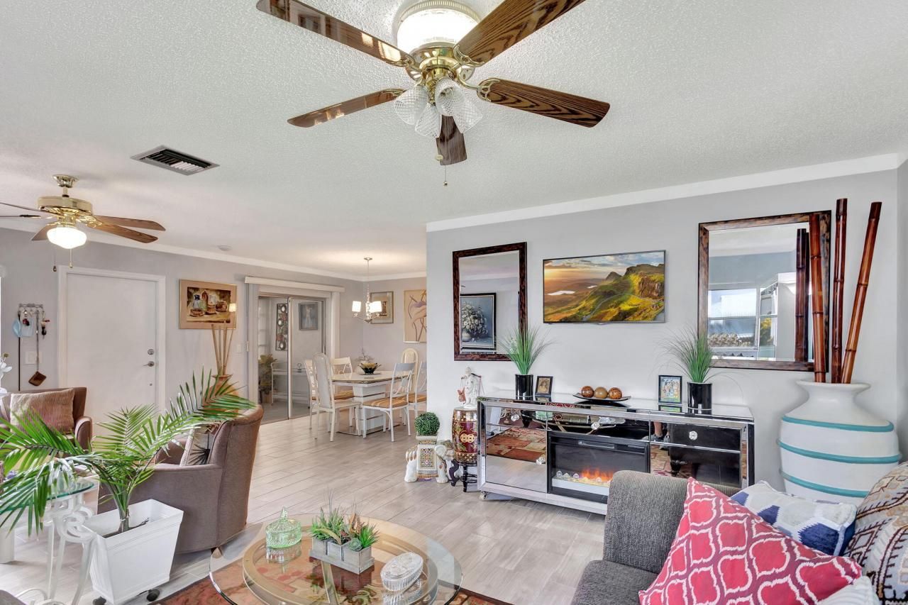 3411 Christopher Street, West Palm Beach, FL 33417 Photo