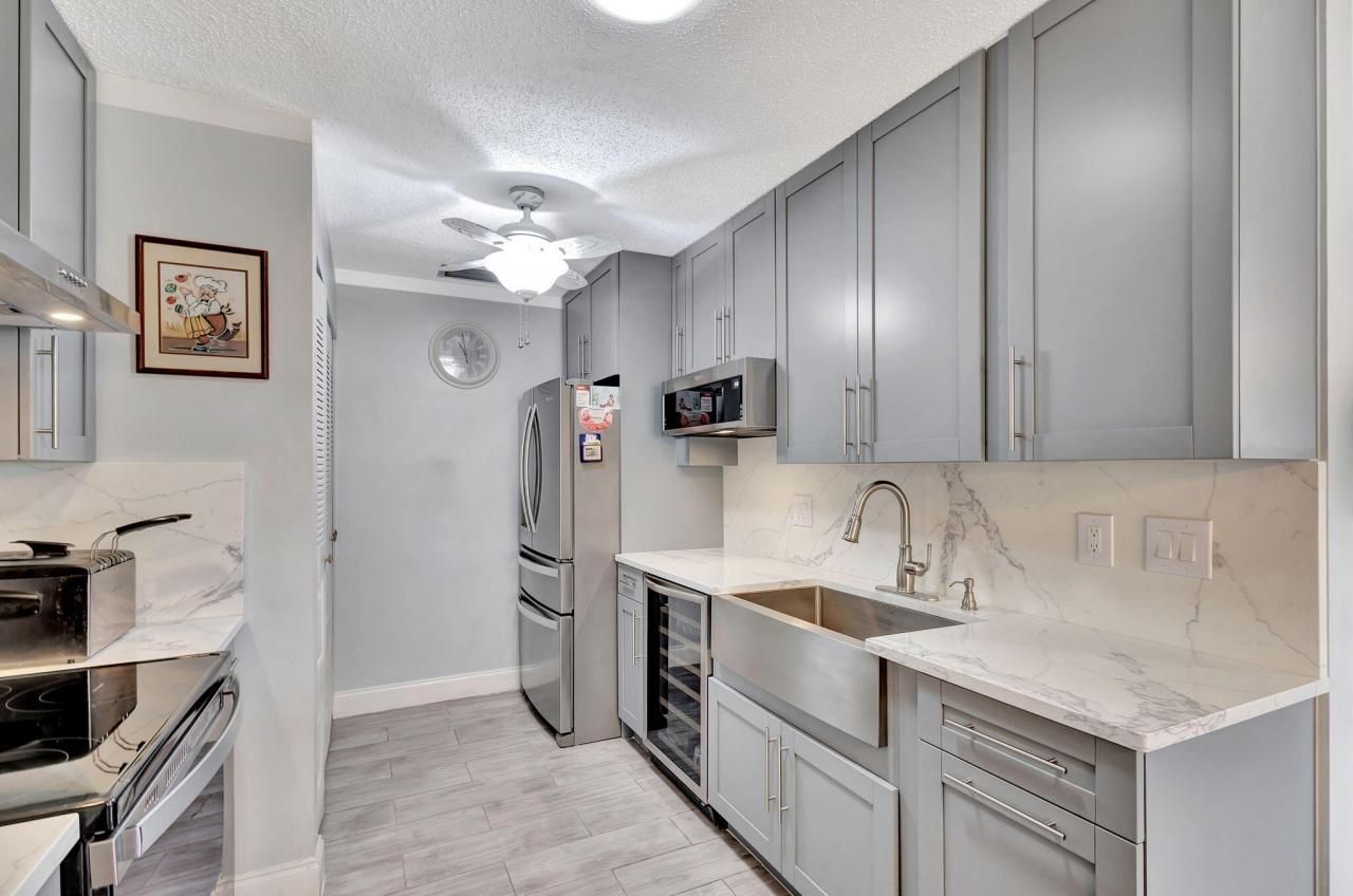 3411 Christopher Street, West Palm Beach, FL 33417 Photo