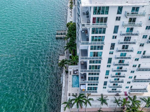 7939 East Dr, Unit 15, North Bay Village, FL 33141