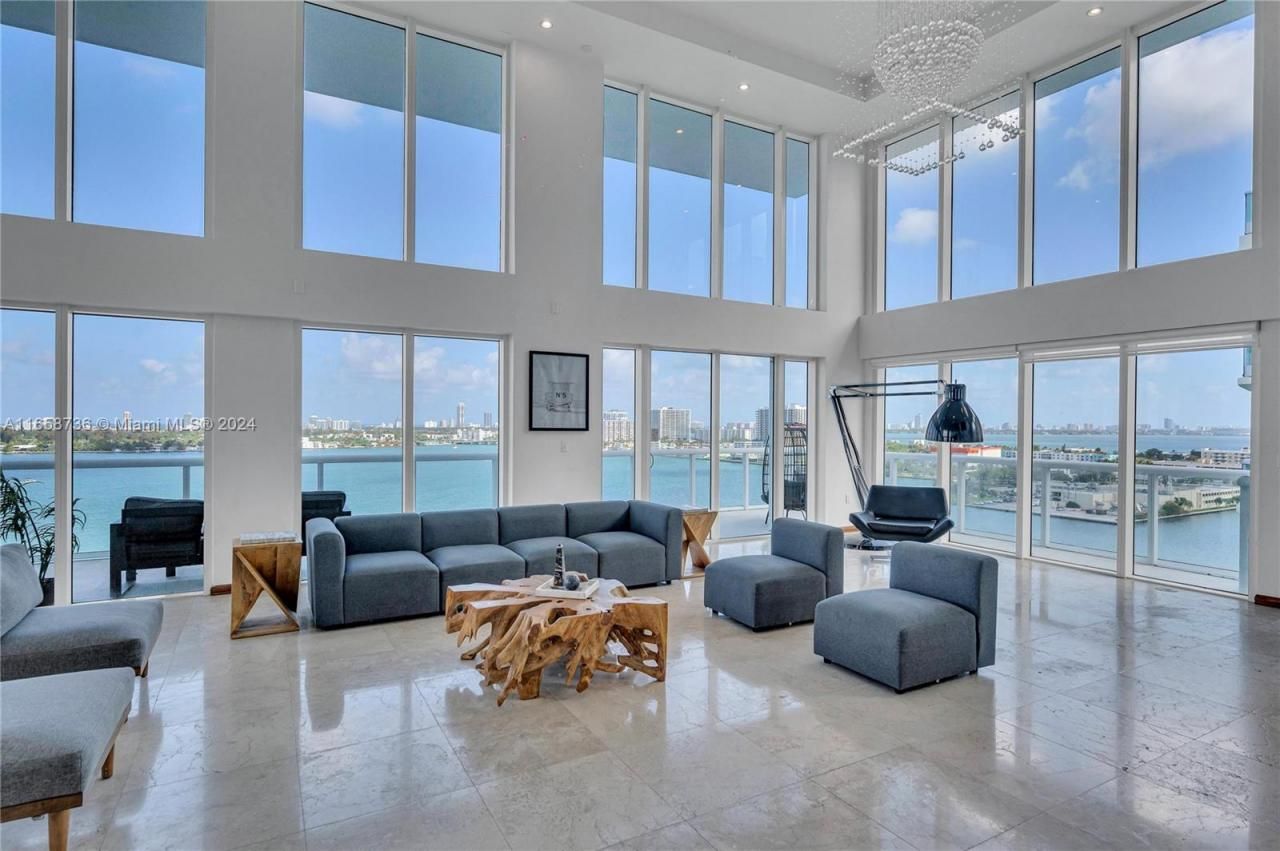 7939 East Dr, Unit 15, North Bay Village, FL 33141 Photo