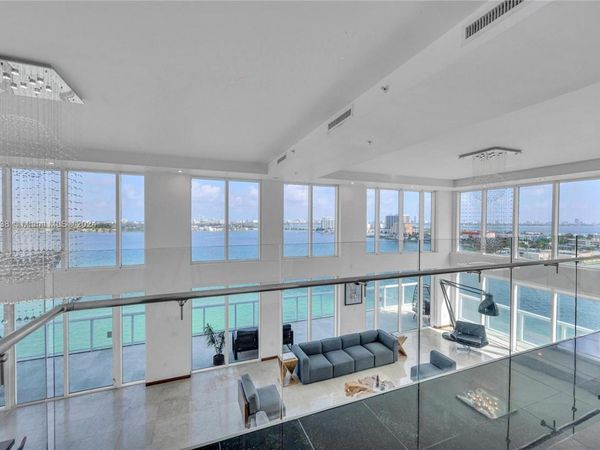 7939 East Dr, North Bay Village, FL 33141