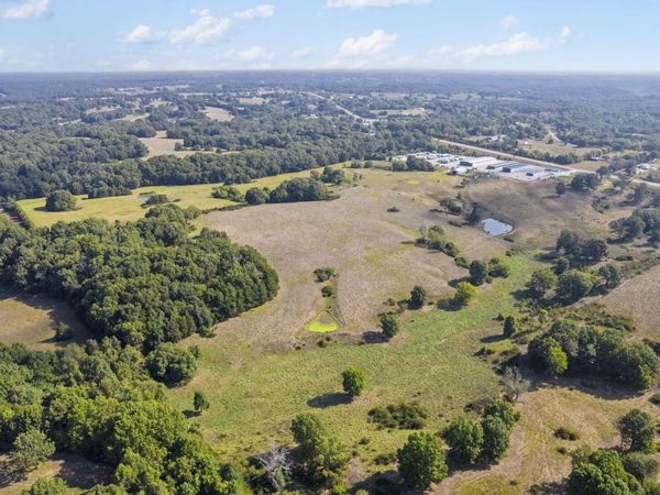 921 Us Hwy 160, Reeds Spring, MO 65737