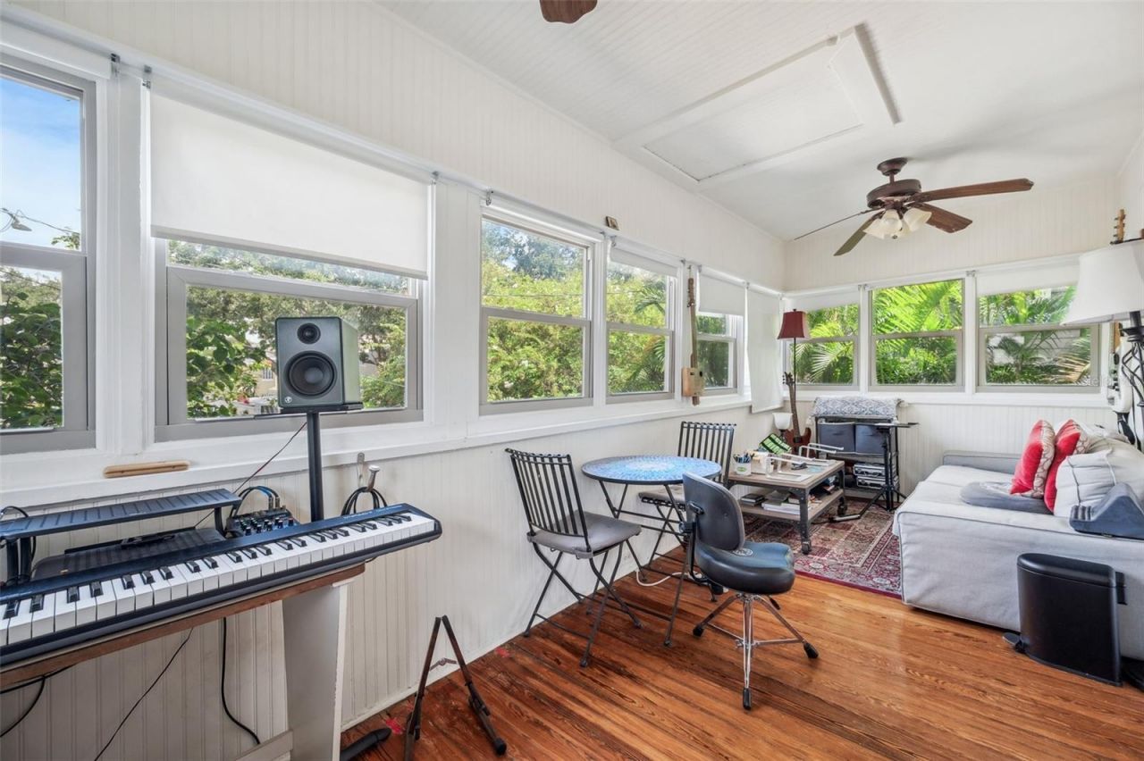 455 13 Th Avenue Ne, Saint Petersburg, FL 33701 Photo