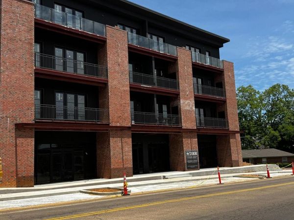 403 Russell St #307, Starkville, MS 39759