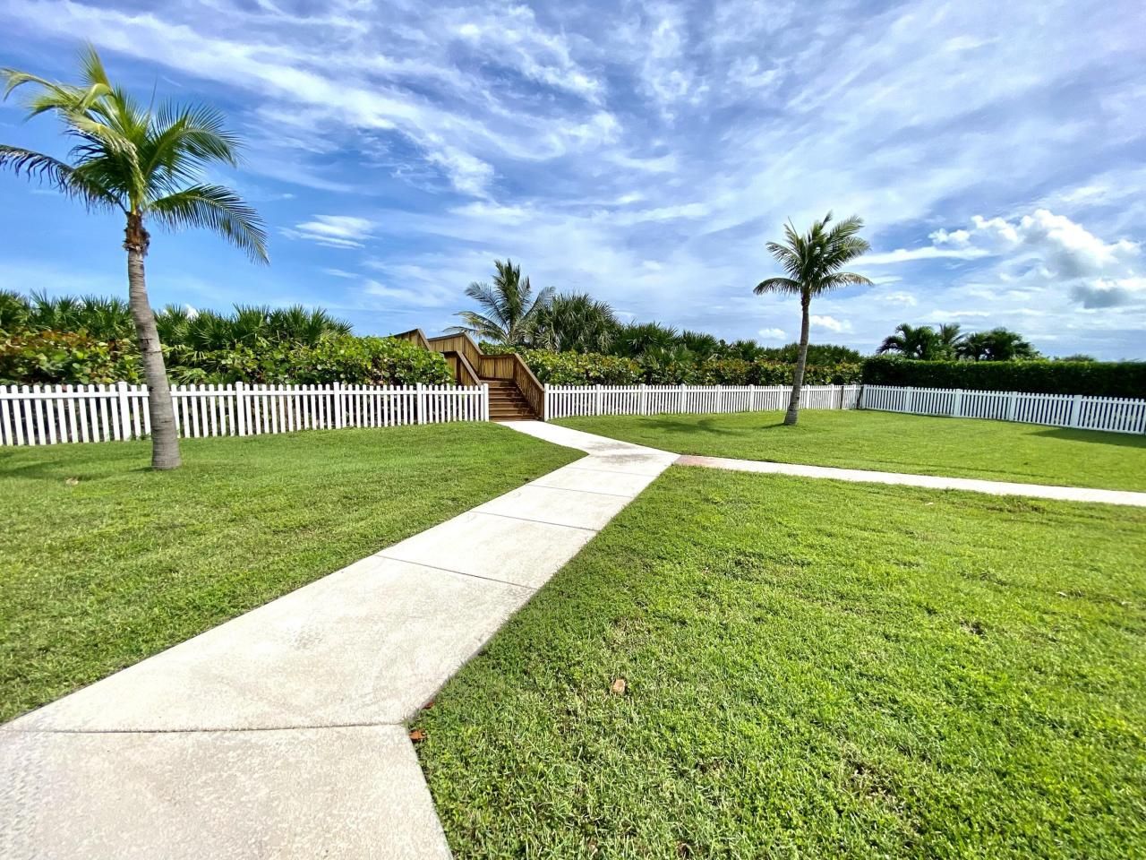 4832 Watersong Way, Hutchinson Island, FL 34949 Photo