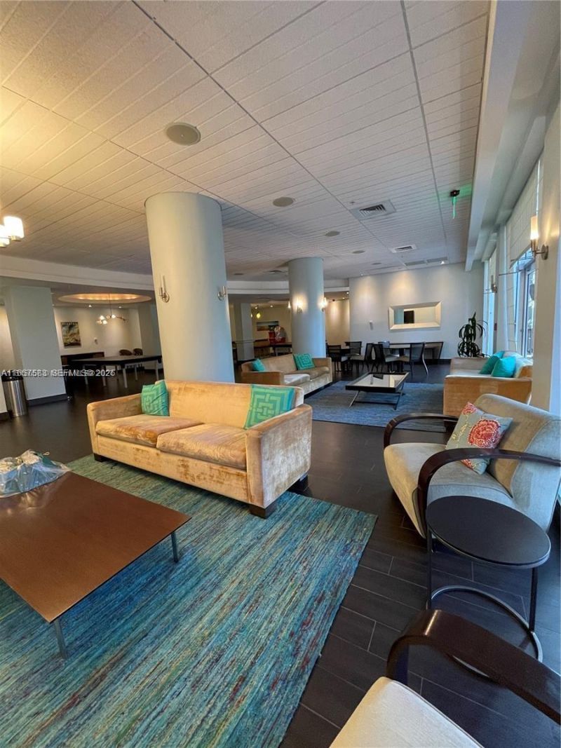 3801 S Ocean Dr, Unit 12M, Hollywood, FL 33019 Photo