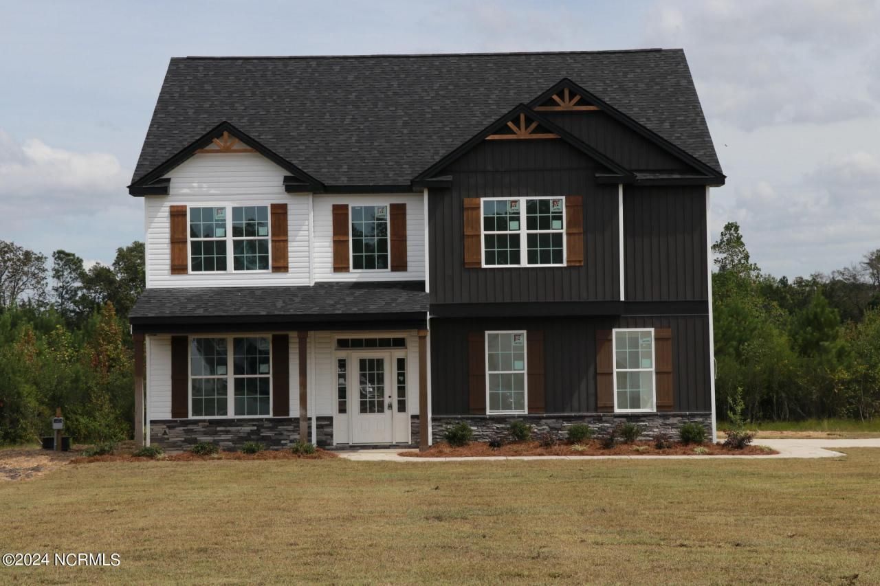 1315 Halibut Street, Fayetteville, NC 28312 Main Photo