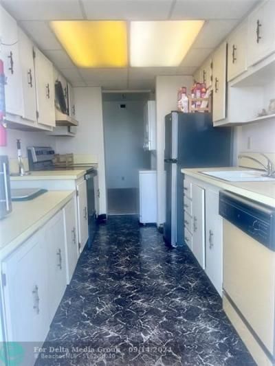 2841 N Ocean Boulevard, Unit 802, Fort Lauderdale, FL 33308 Photo