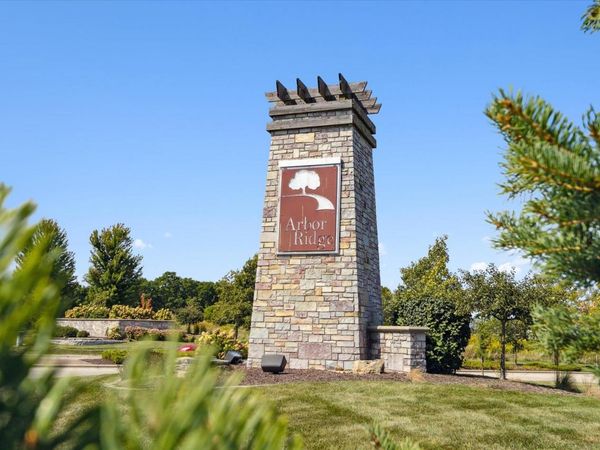 L86 Oakridge Bend, Janesville, WI 53548