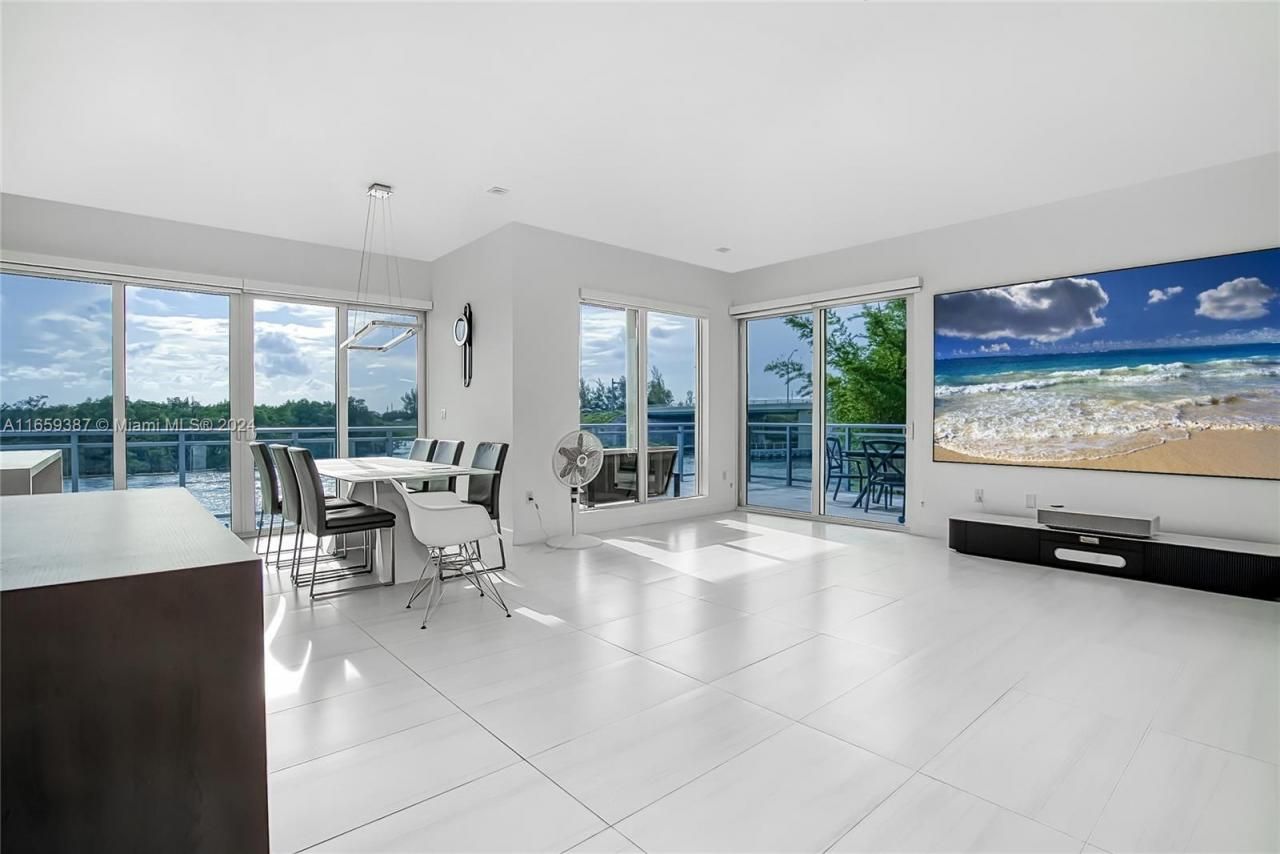 Please Call For Address, Unit 2N, Hollywood, FL 33019 Photo