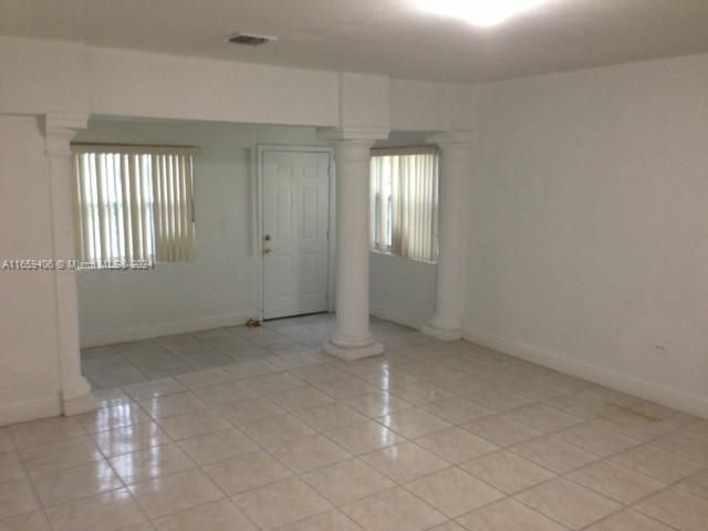 530 NW 53rd St, Miami, FL 33127 Photo