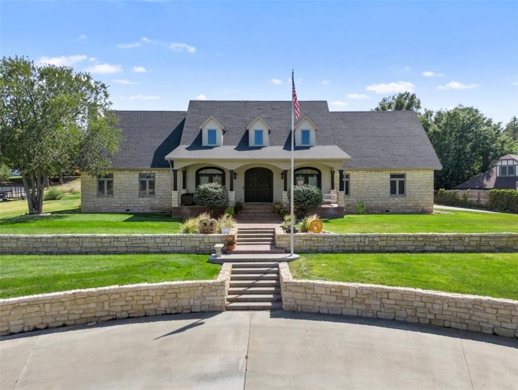 1 Apache Place, Guymon, OK 73942 Main Photo