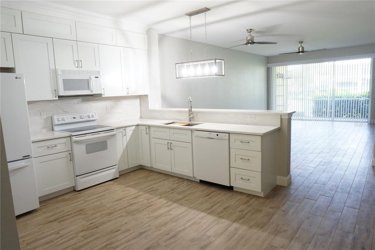 2000 Bal Harbor Boulevard, Unit 1012, Punta Gorda, FL 33950 Photo