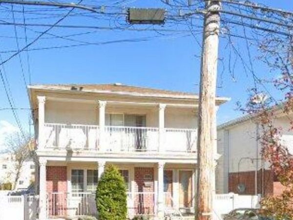 245-47 148th Drive, Rosedale, NY 11422