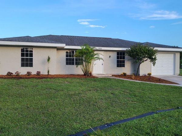 2931 SW Birtle Court, Port St. Lucie, FL 34953