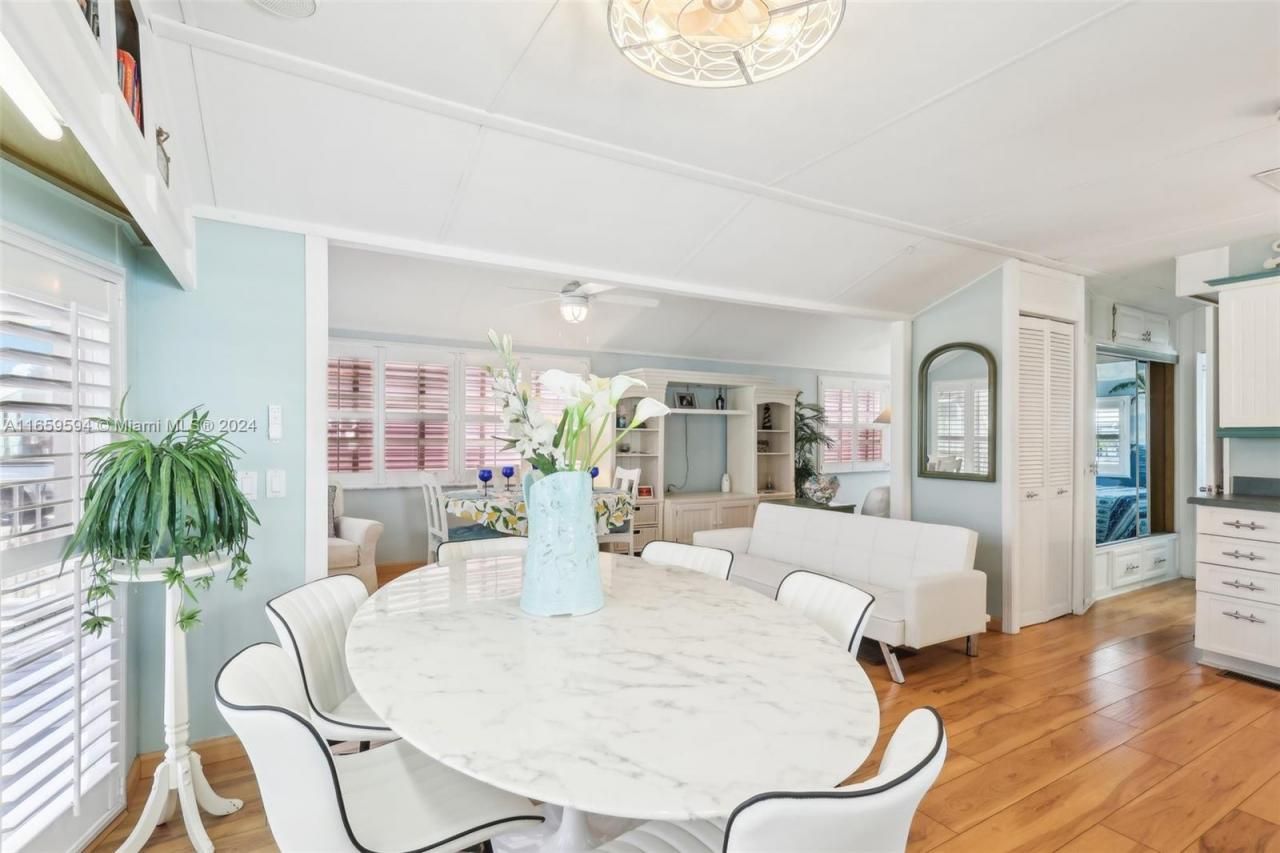 10851 S Ocean Dr #135, Jensen Beach, FL 34957 Photo