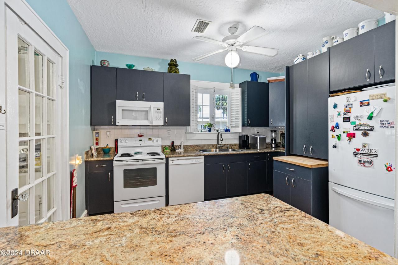 1206 S Riverside Drive, New Smyrna Beach, FL 32168 Photo