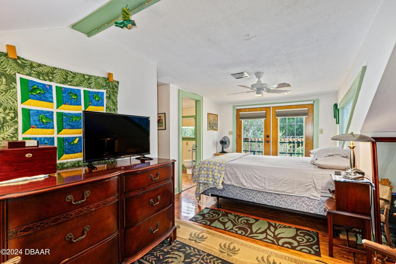 1206 S Riverside Drive, New Smyrna Beach, FL 32168 Photo