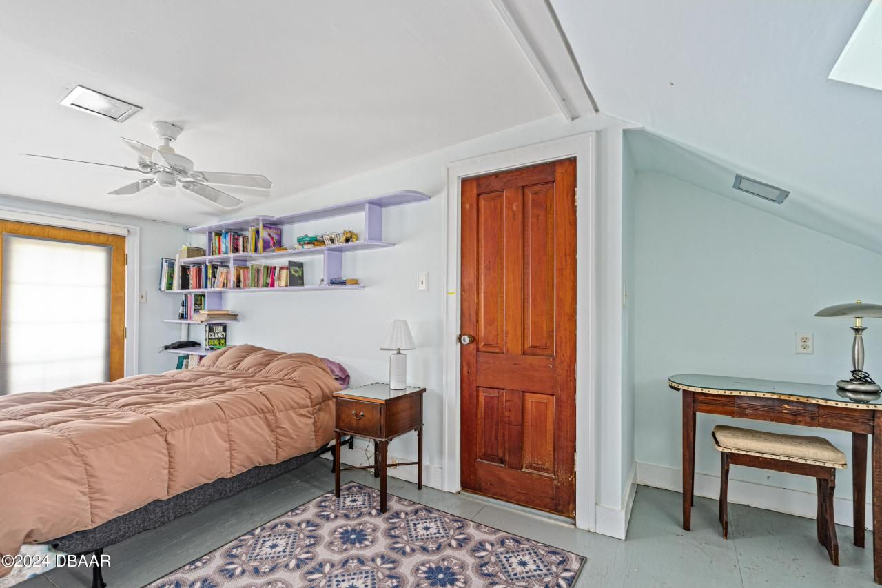 1206 S Riverside Drive, New Smyrna Beach, FL 32168 Photo