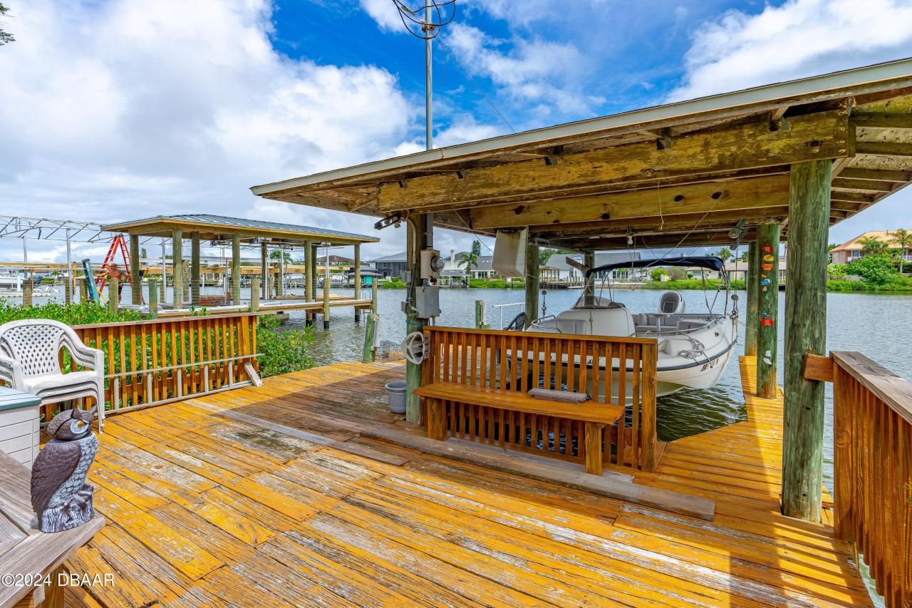 1206 S Riverside Drive, New Smyrna Beach, FL 32168 Photo