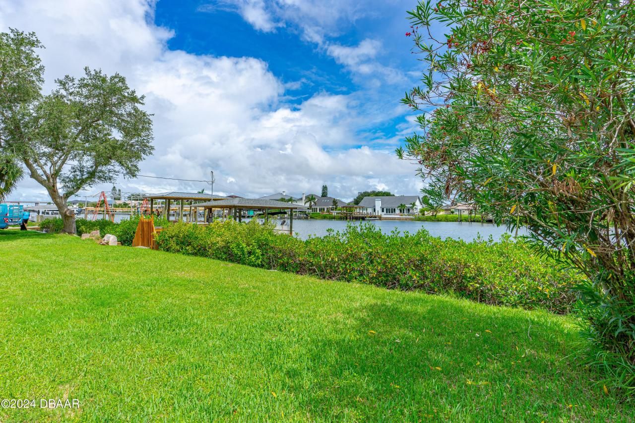 1206 S Riverside Drive, New Smyrna Beach, FL 32168 Photo