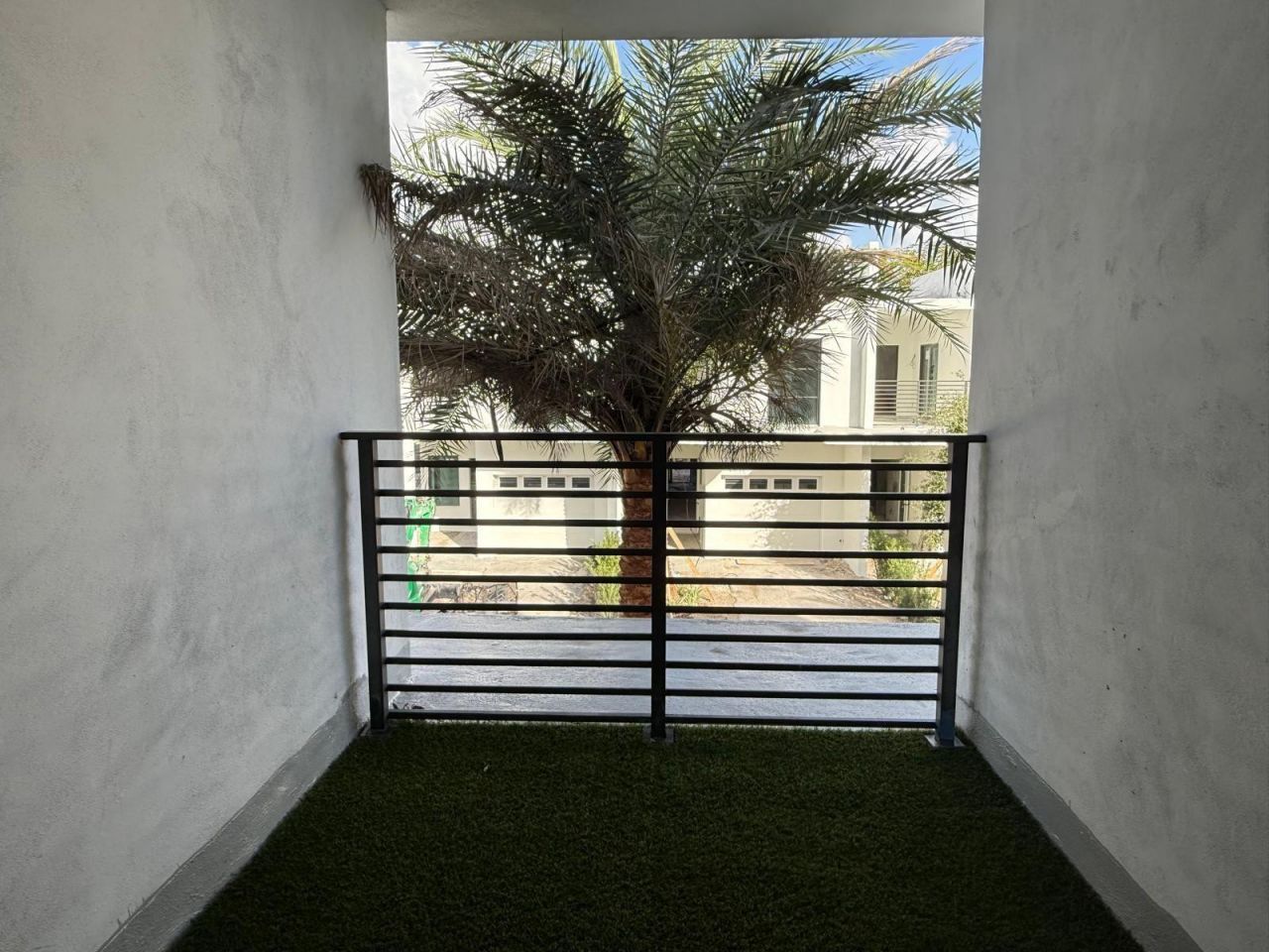 2526 Pierce Street, Unit 4, Hollywood, FL 33020 Photo