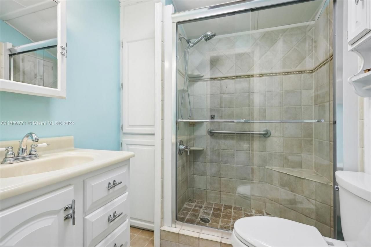 10851 S Ocean Dr, Unit 135, Jensen Beach, FL 34957 Photo