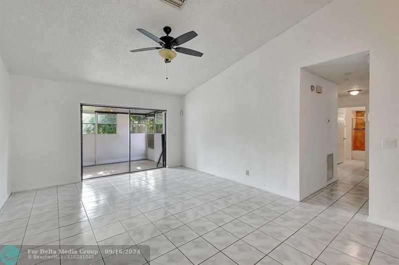 5105 Arbor Glen Circle, Lake Worth, FL 33463 Photo